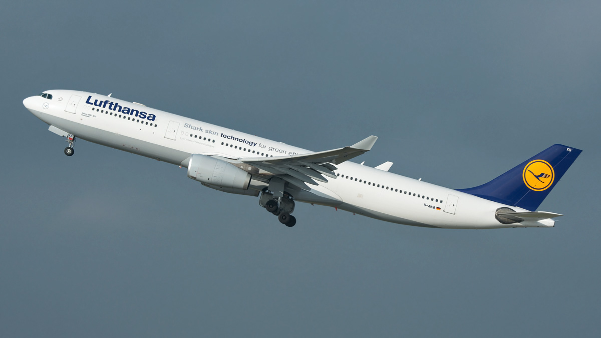 D-AIKB Lufthansa Airbus A330-300X