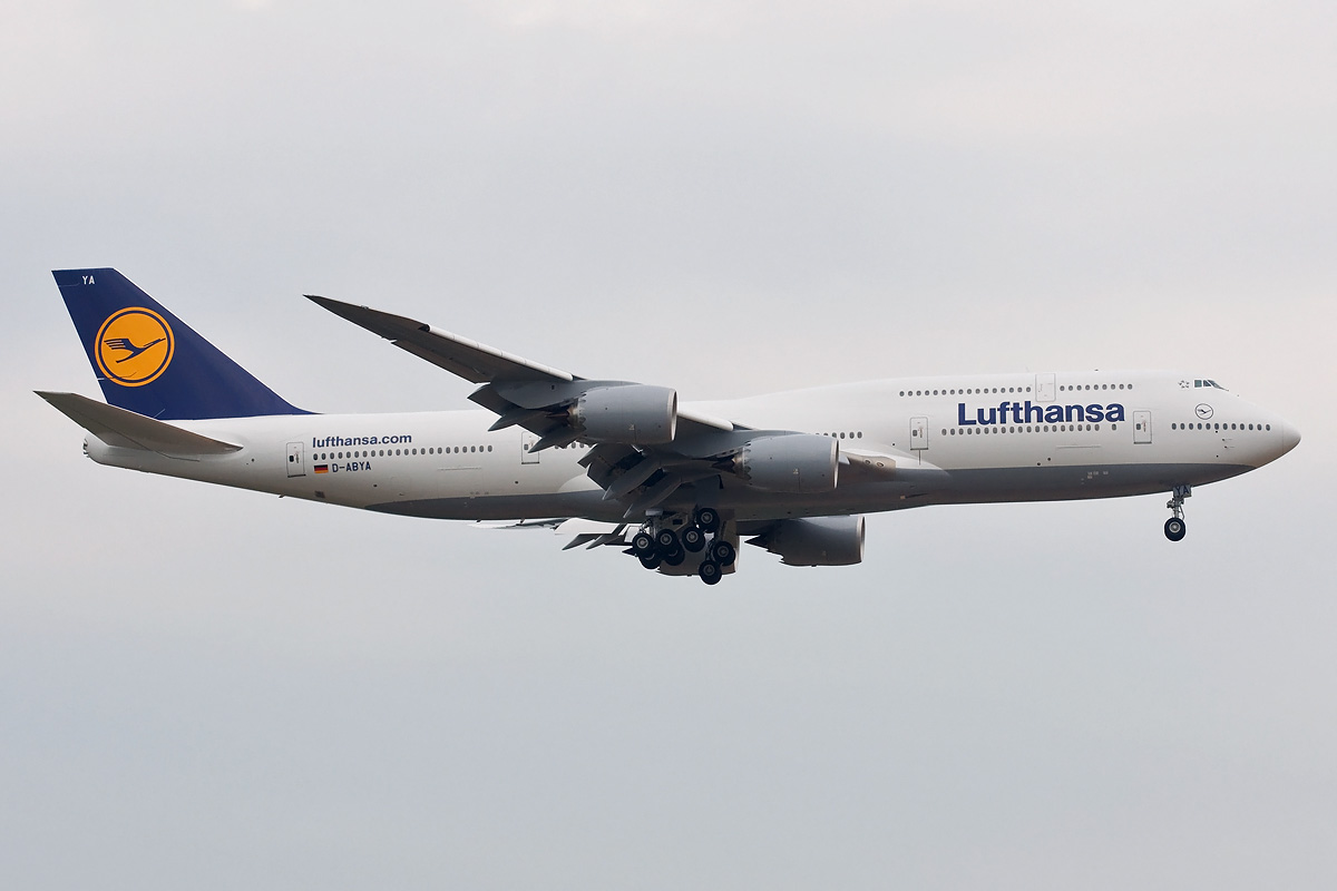 D-ABYA Lufthansa Boeing 747-8
