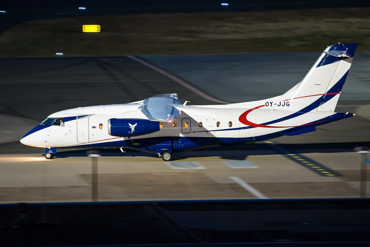 OY-JJG Sun-Air of Scandinavia Dornier Do-328 Jet