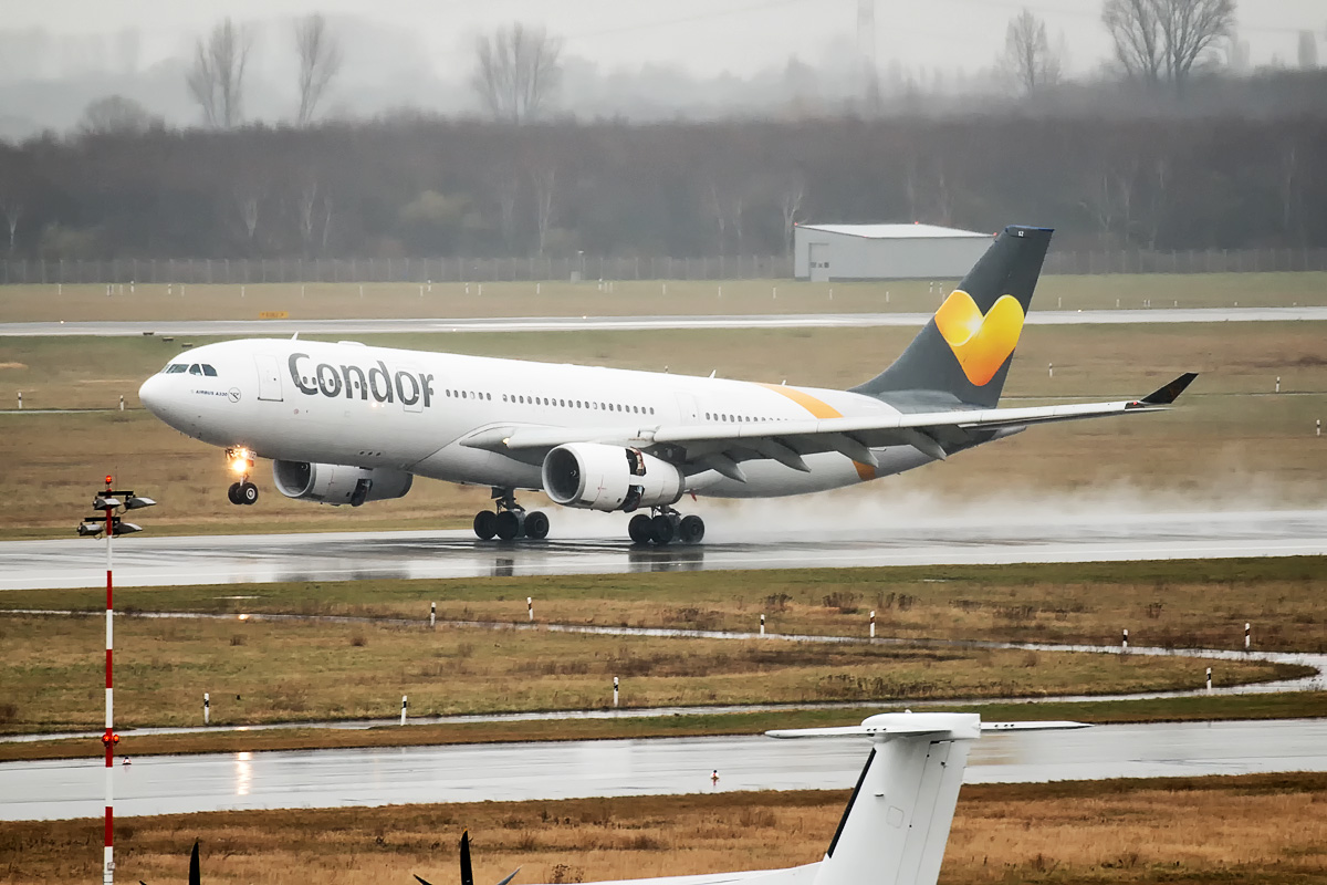 C-GTSZ Condor (Air Transat) Airbus A330-200