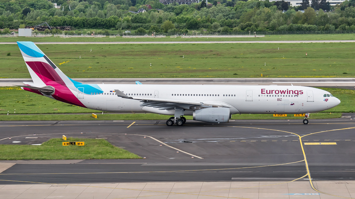 OO-SFB Eurowings (Brussels Airlines) Airbus A330-300