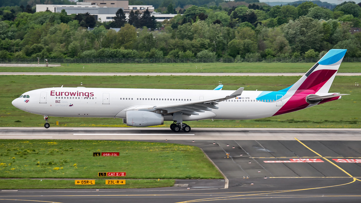 OO-SFB Eurowings (Brussels Airlines) Airbus A330-300
