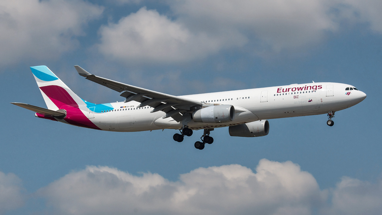 OO-SFB Eurowings (Brussels Airlines) Airbus A330-300