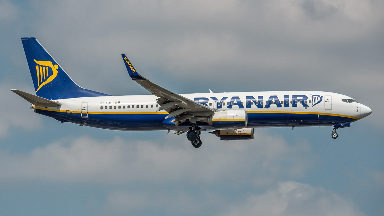 EI-EXE Ryanair (Laudamotion) Boeing 737-800