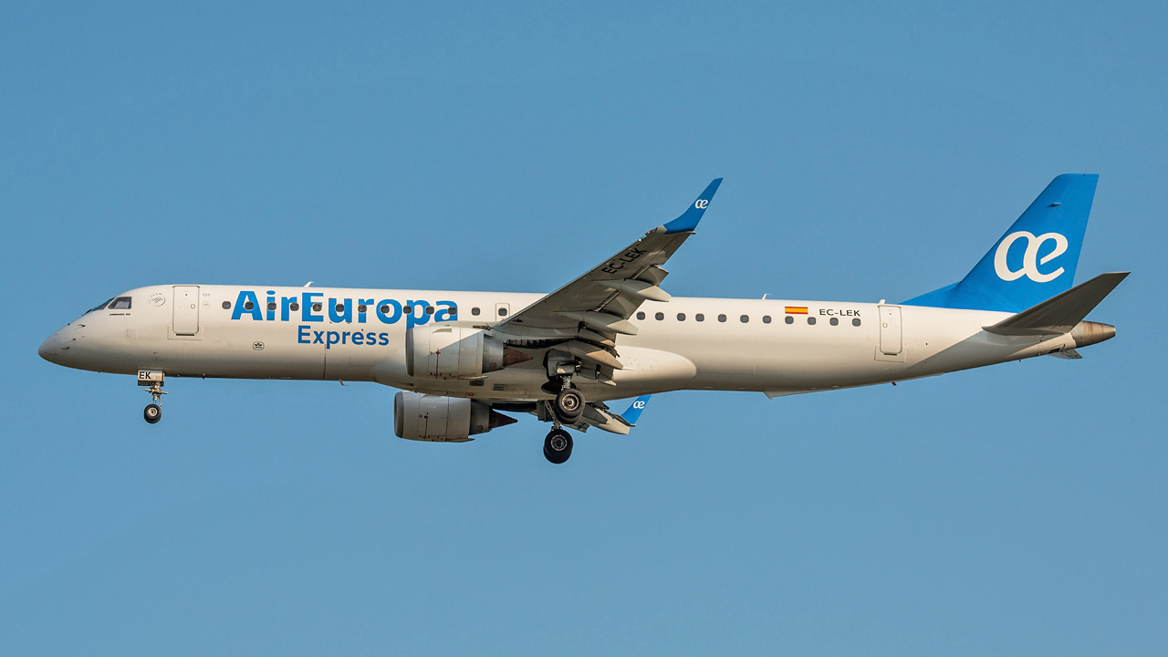 Air Europa Express Embraer ERJ-195