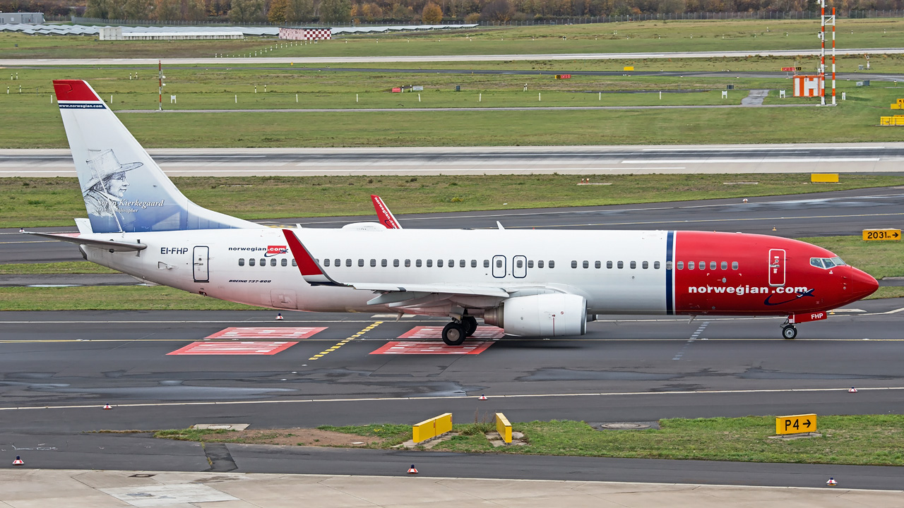 EI-FHP Norwegian Air Shuttle Boeing 737-800