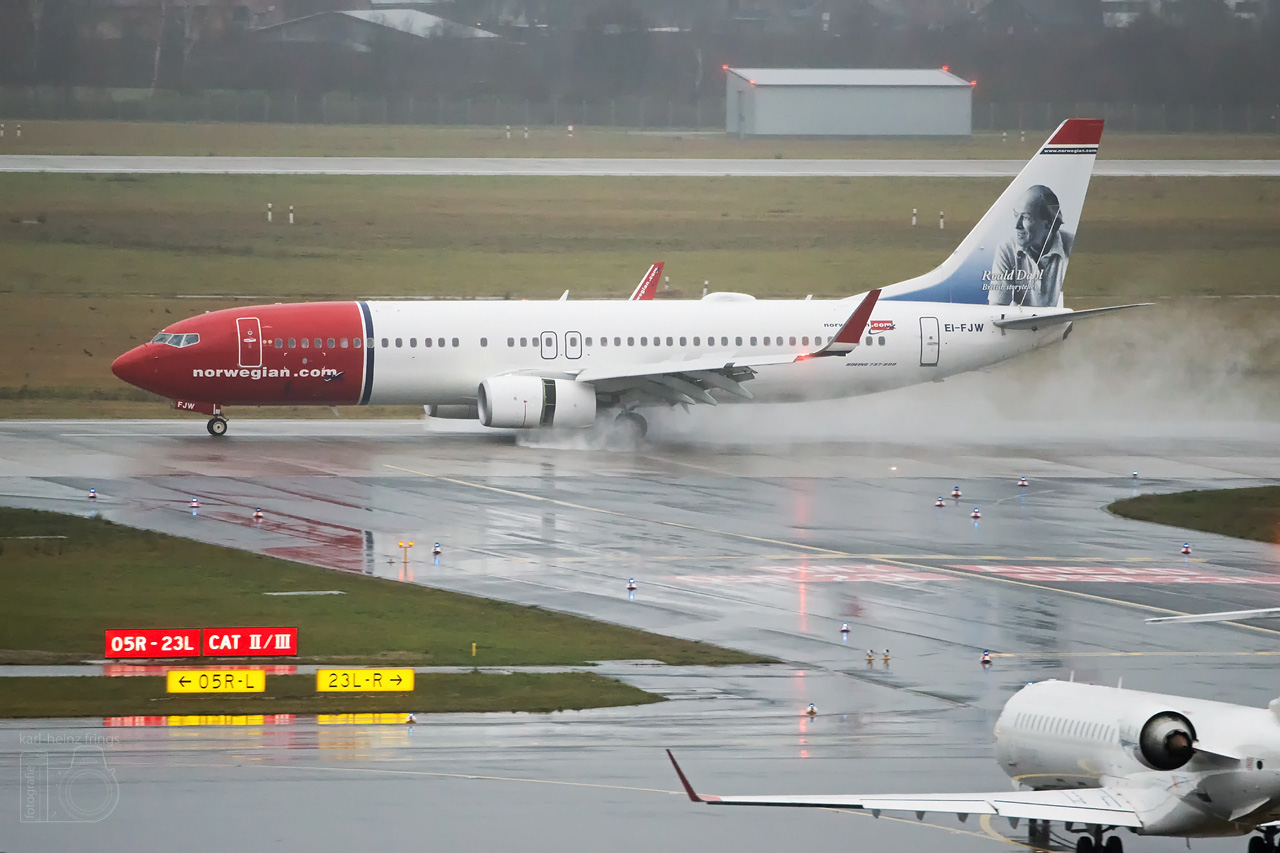 EI-FJW Norwegian Air International Boeing 737-800