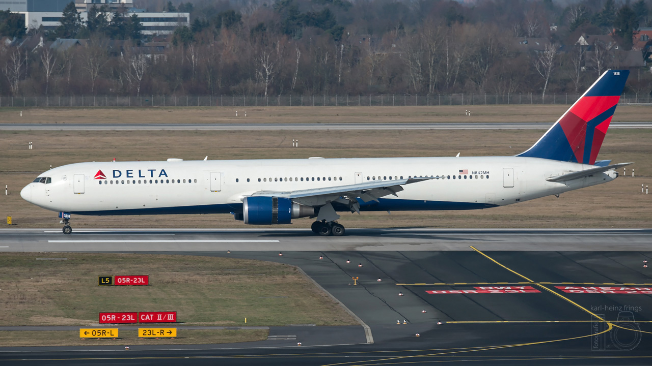 N842MH Delta Airlines Boeing 767-400(ER)