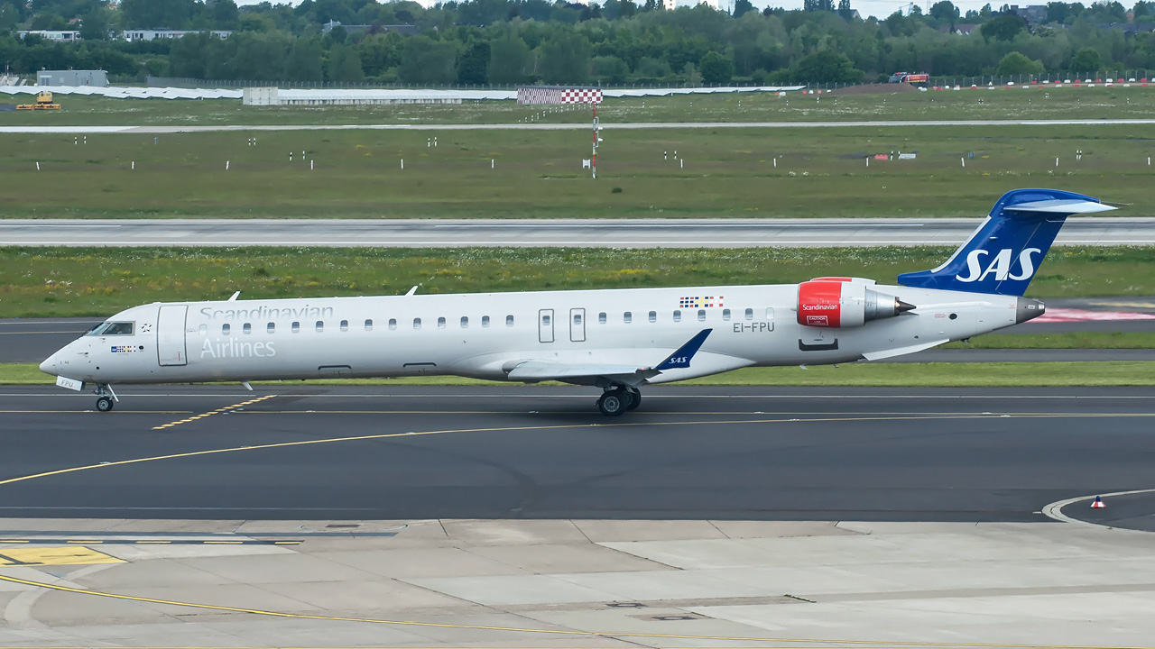 EI-FPU Scandinavian Airlines (SAS) Canadair CRJ900