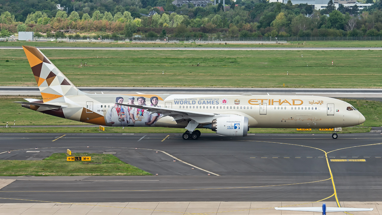 A6-BLG Etihad Airways Boeing 787-9
