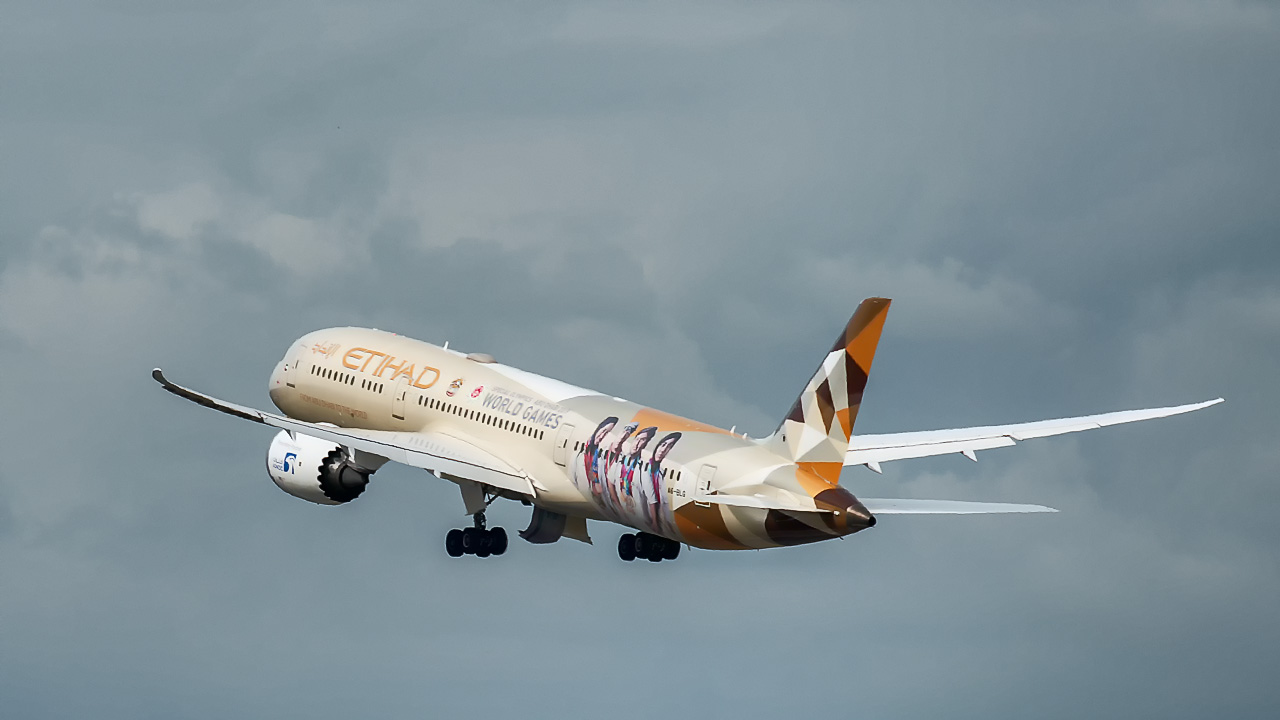 A6-BLG Etihad Airways Boeing 787-9