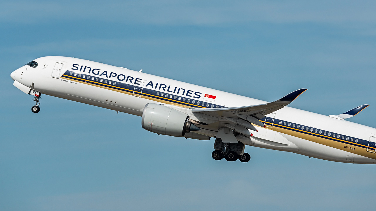 9V-SMA Singapore Airlines Airbus A350-900