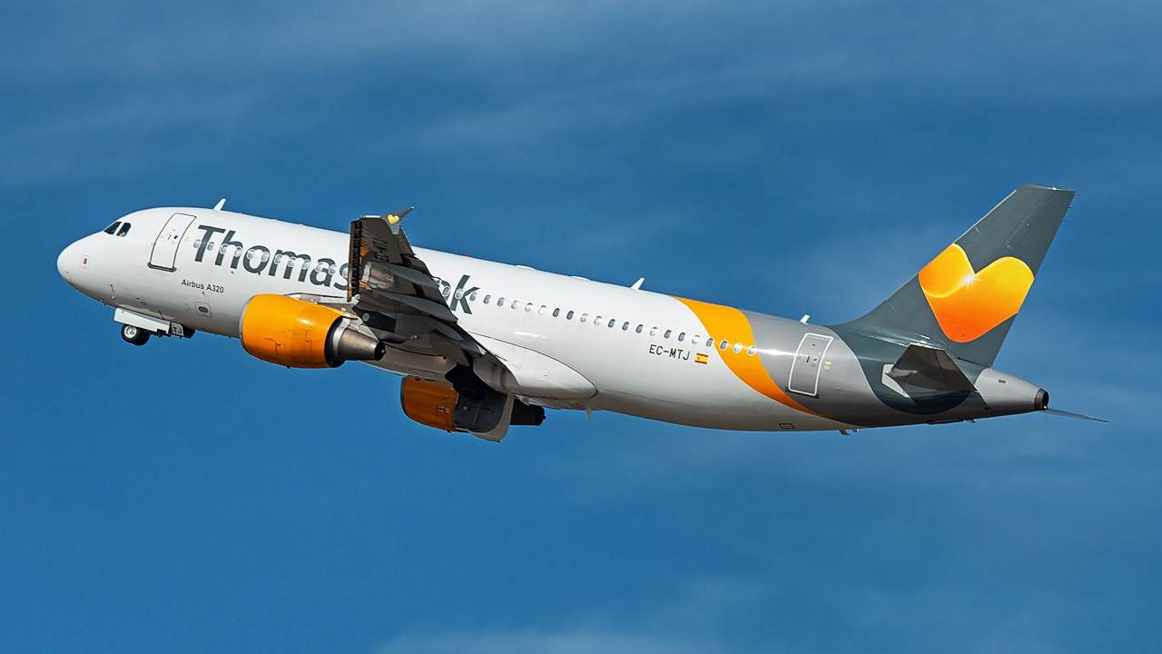 EC-MTJ Thomas Cook Airlines Balearics Airbus A320-200