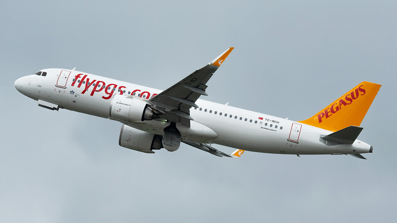 TC-NCH Pegasus Airlines Airbus A320-200neo