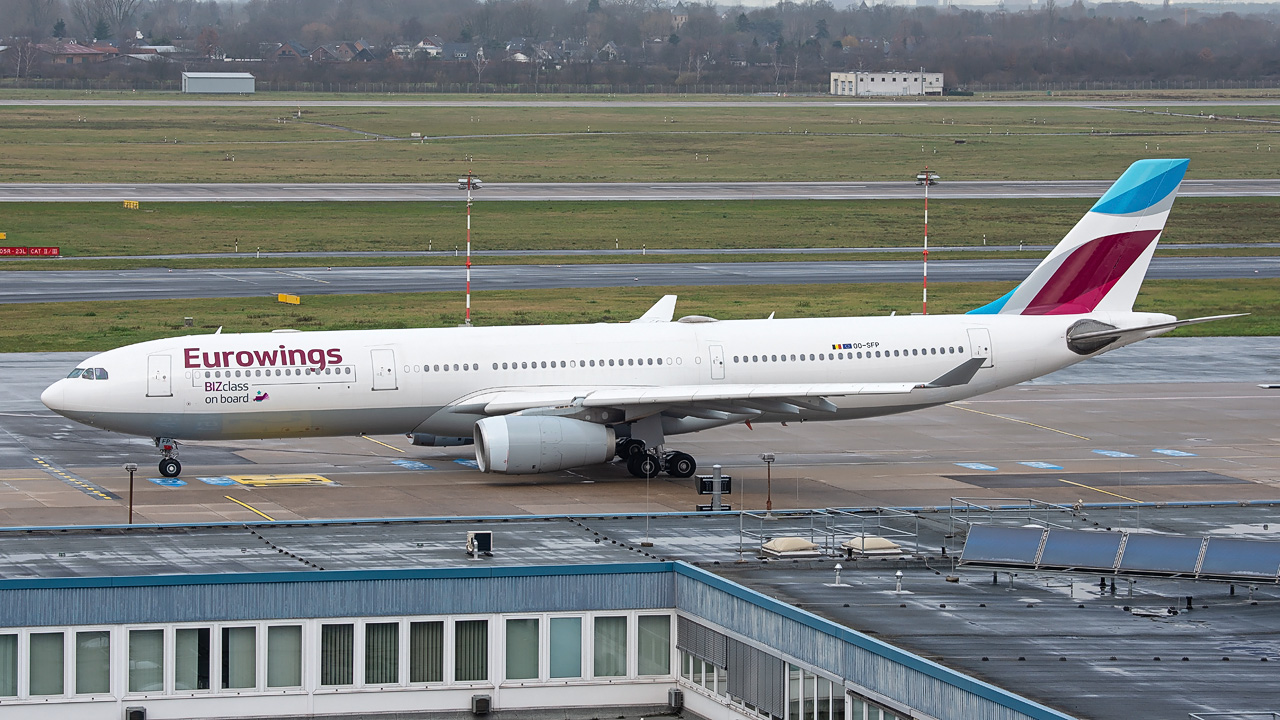 OO-SFP Eurowings (Brussels Airlines) Airbus A330-300