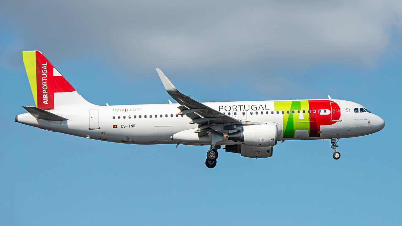 CS-TNR TAP Air Portugal Airbus A320-200/S