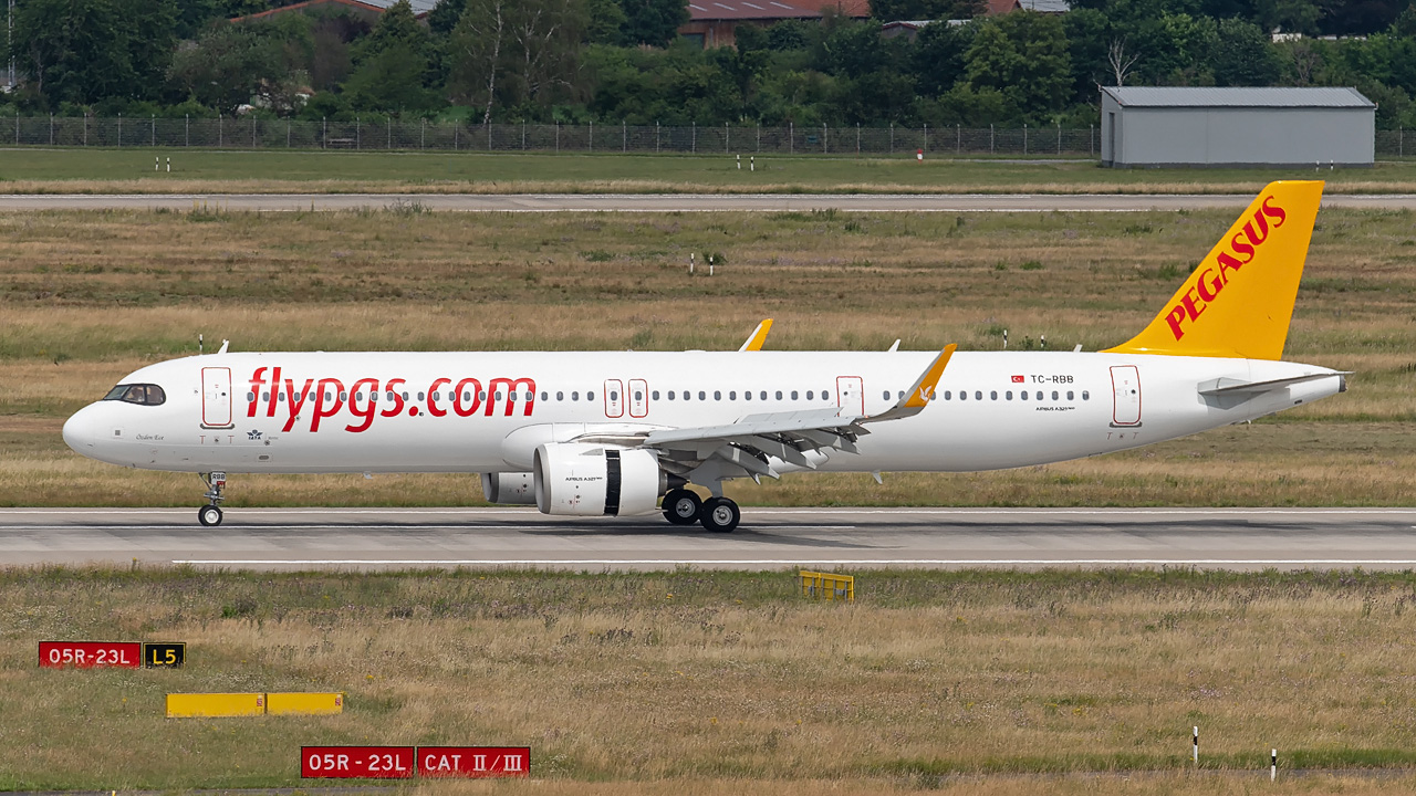 TC-RBB Pegasus Airlines Airbus A321-200neo