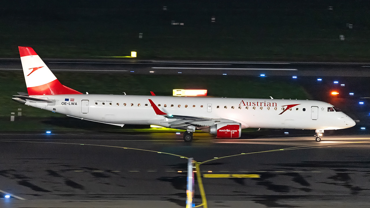 OE-LWA Austrian Airlines Embraer ERJ-195