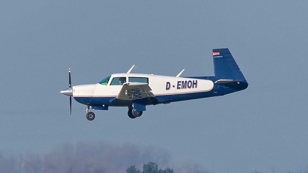 D-EMOH Westflug Aachen Mooney M20J 201