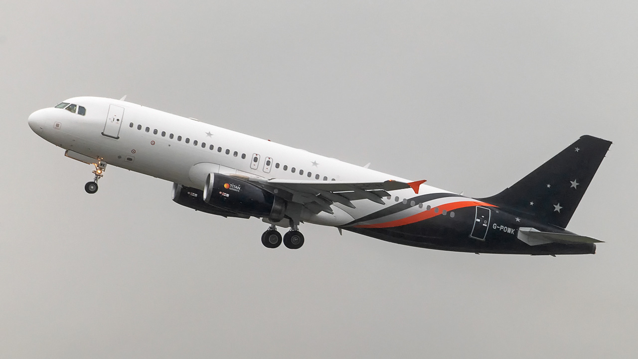 G-POWK Titan Airways Airbus A320-200