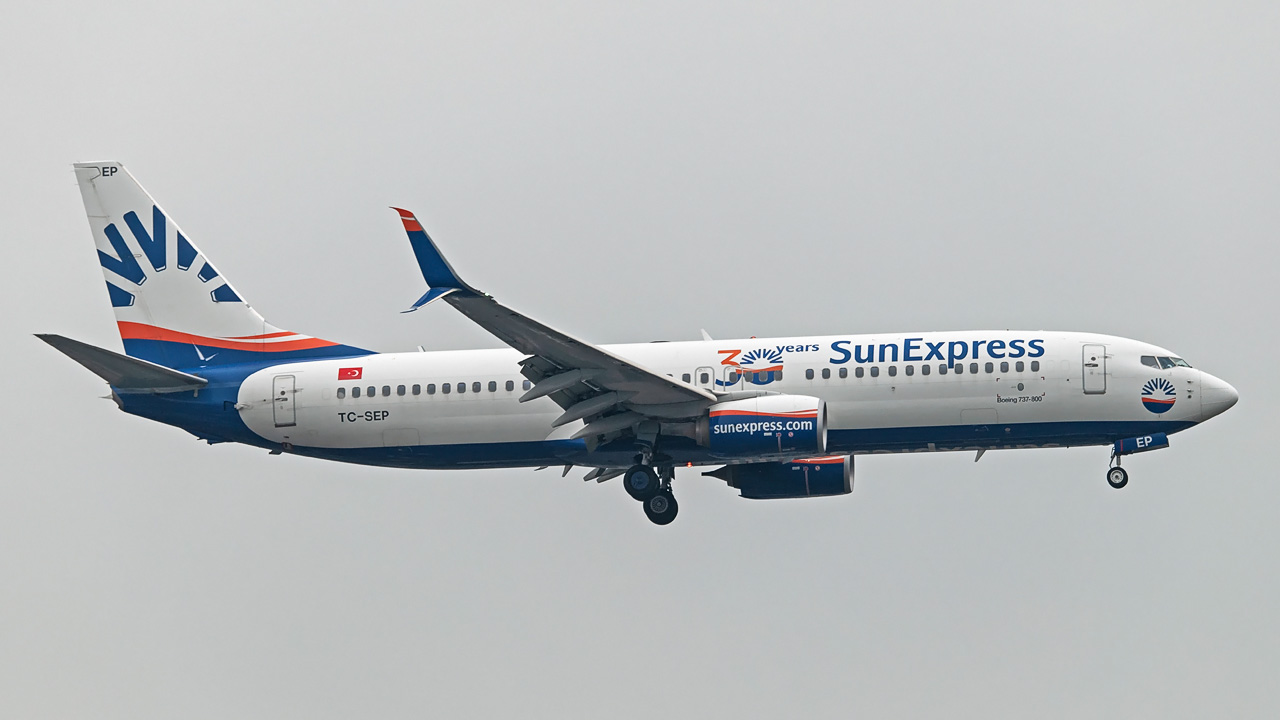 TC-SEP SunExpress Boeing 737-800