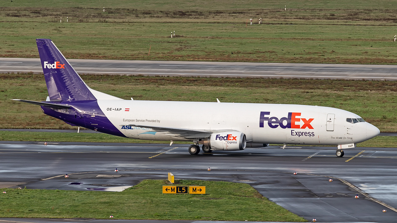 OE-IAP ASL Airlines Belgium (FedEx Express) Boeing 737-400(F)