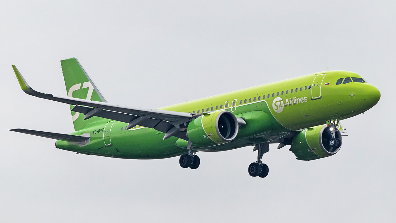 VQ-BGT S7 Airlines Airbus A320-200neo