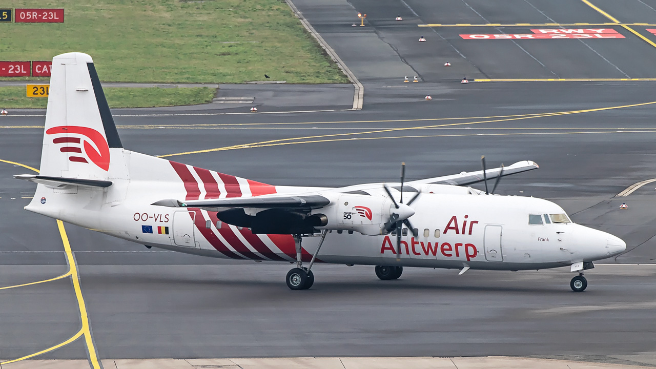 OO-VLS Air Antwerp Fokker F-50
