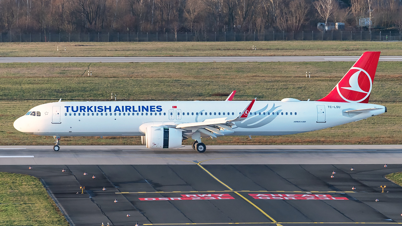 TC-LSU Turkish Airlines Airbus A321-200neo