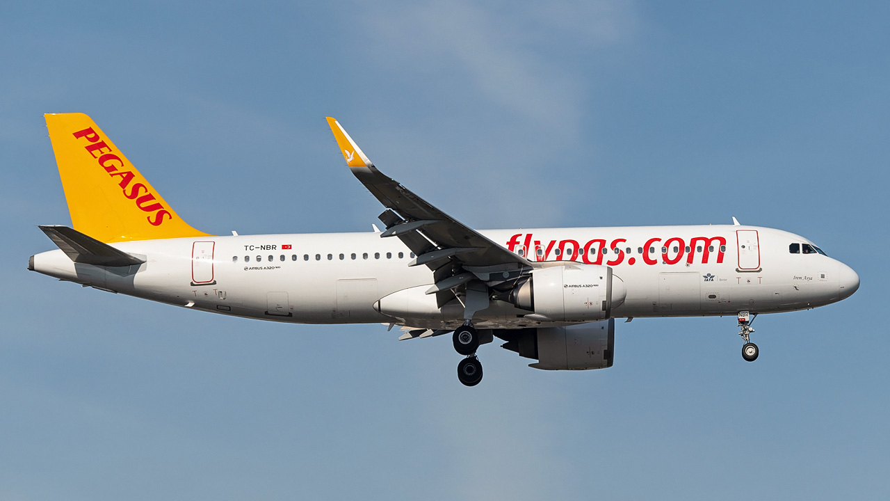 TC-NBR Pegasus Airlines Airbus A320-200neo