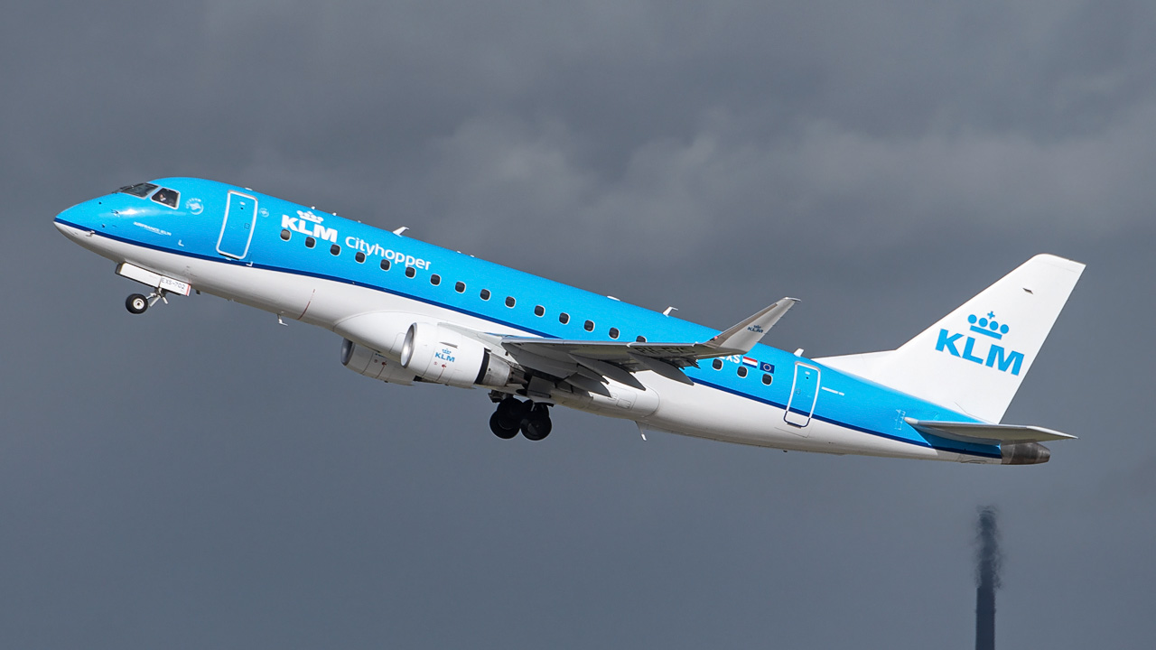 PH-EXS KLM cityhopper Embraer ERJ-175