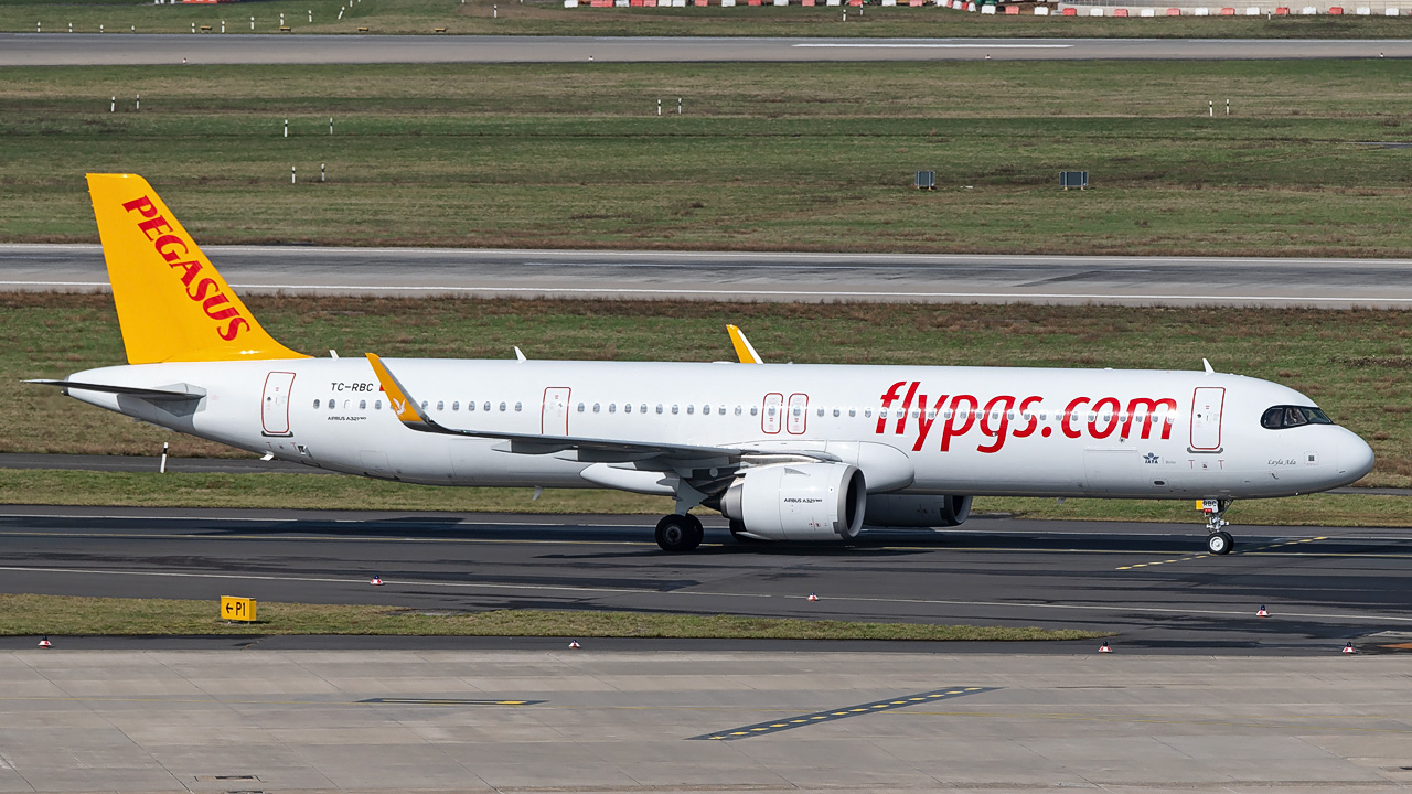 TC-RBC Pegasus Airlines Airbus A321-200neo