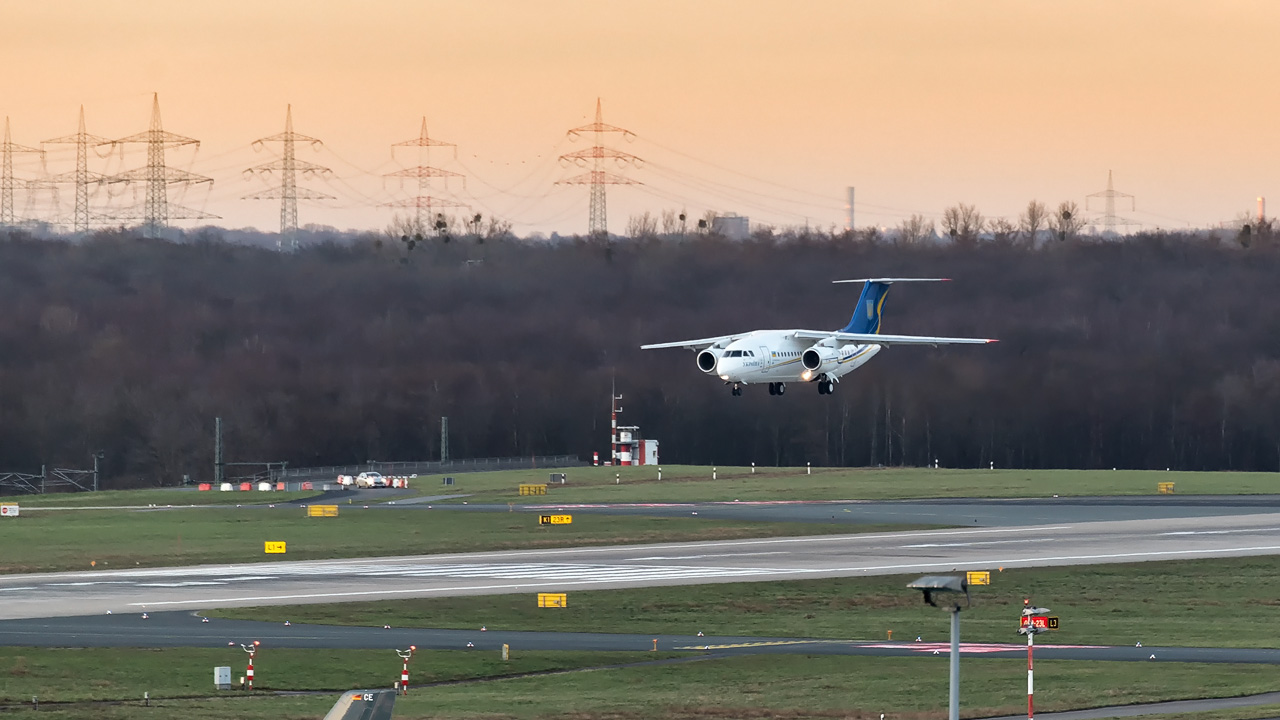 UR-UKR Ukraine Government Antonov An-148-100B