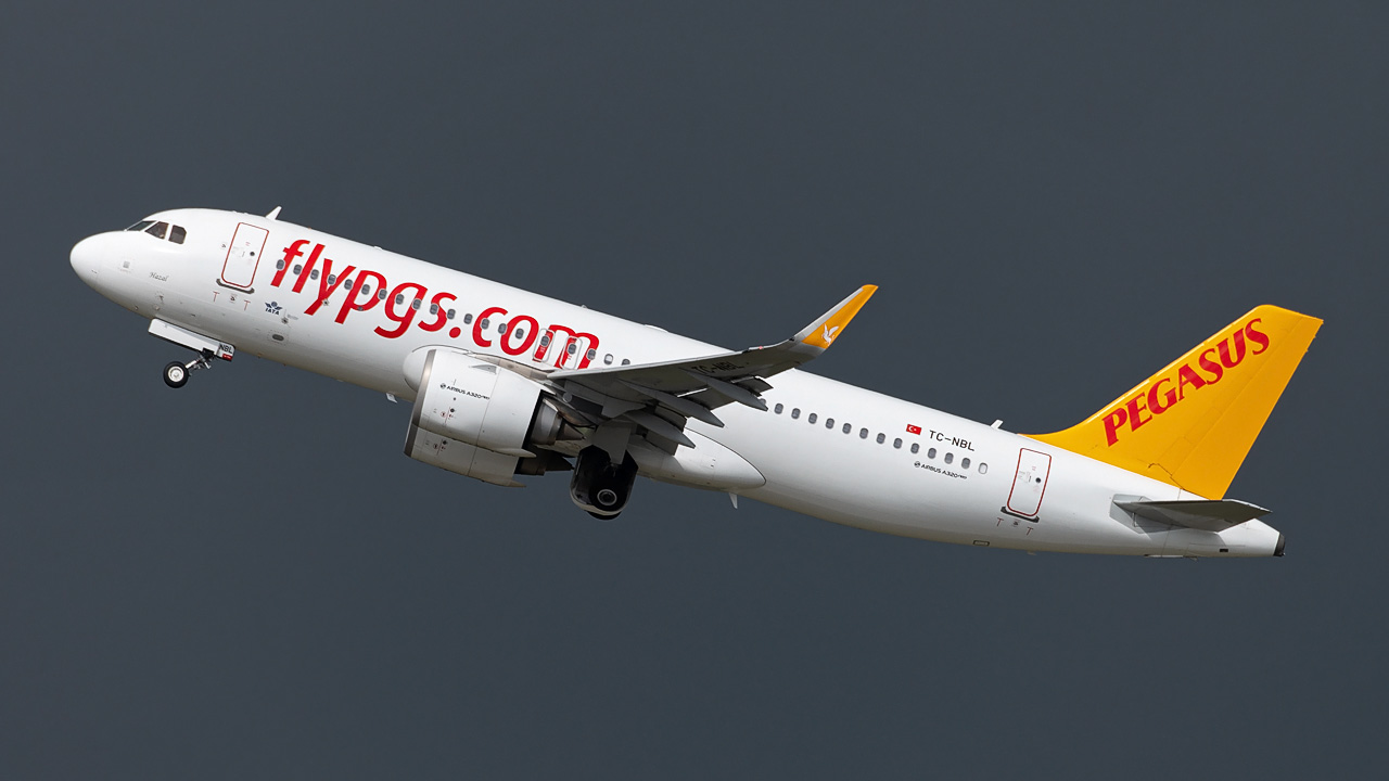 TC-NBL Pegasus Airlines Airbus A320-200neo