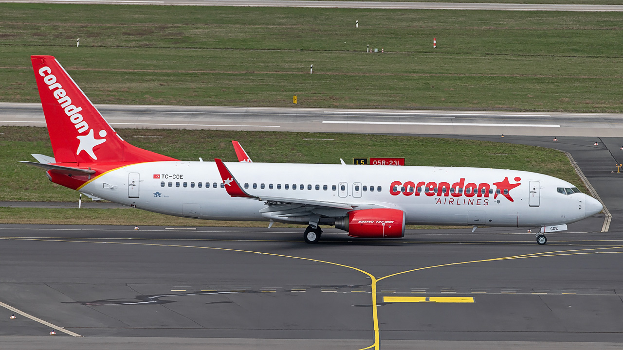 TC-COE Corendon Airlines Boeing 737-800