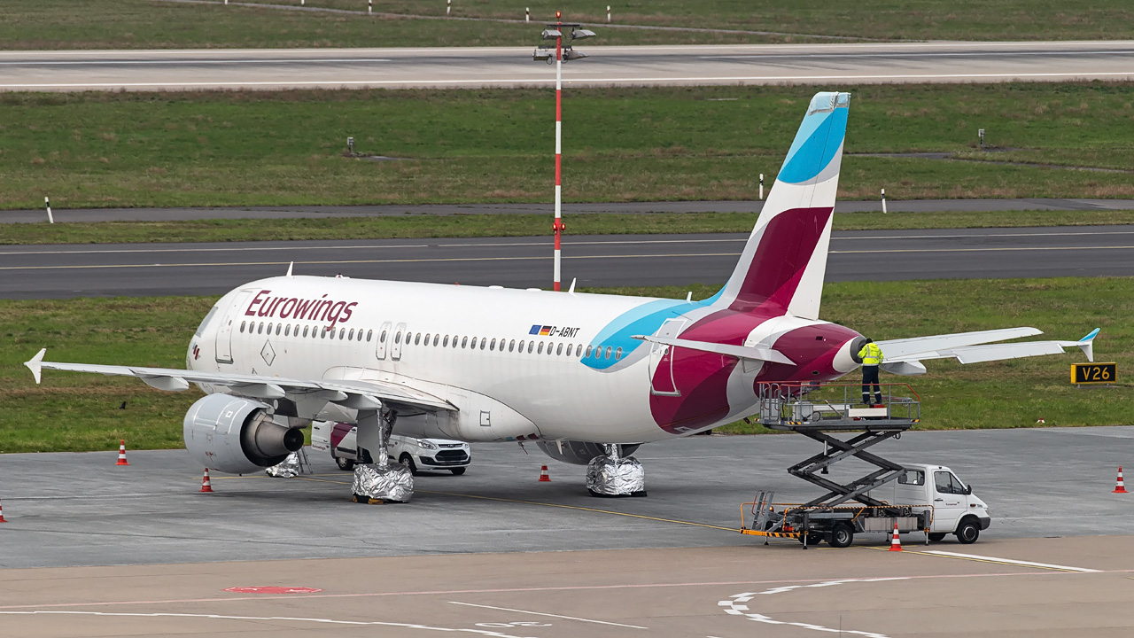 D-ABNT Eurowings Airbus A320-200