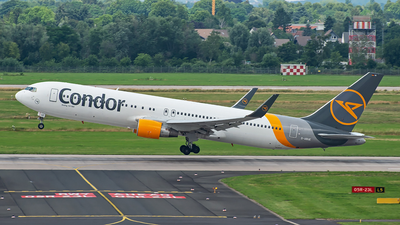 D-ABUE Condor Boeing 767-300(ER)