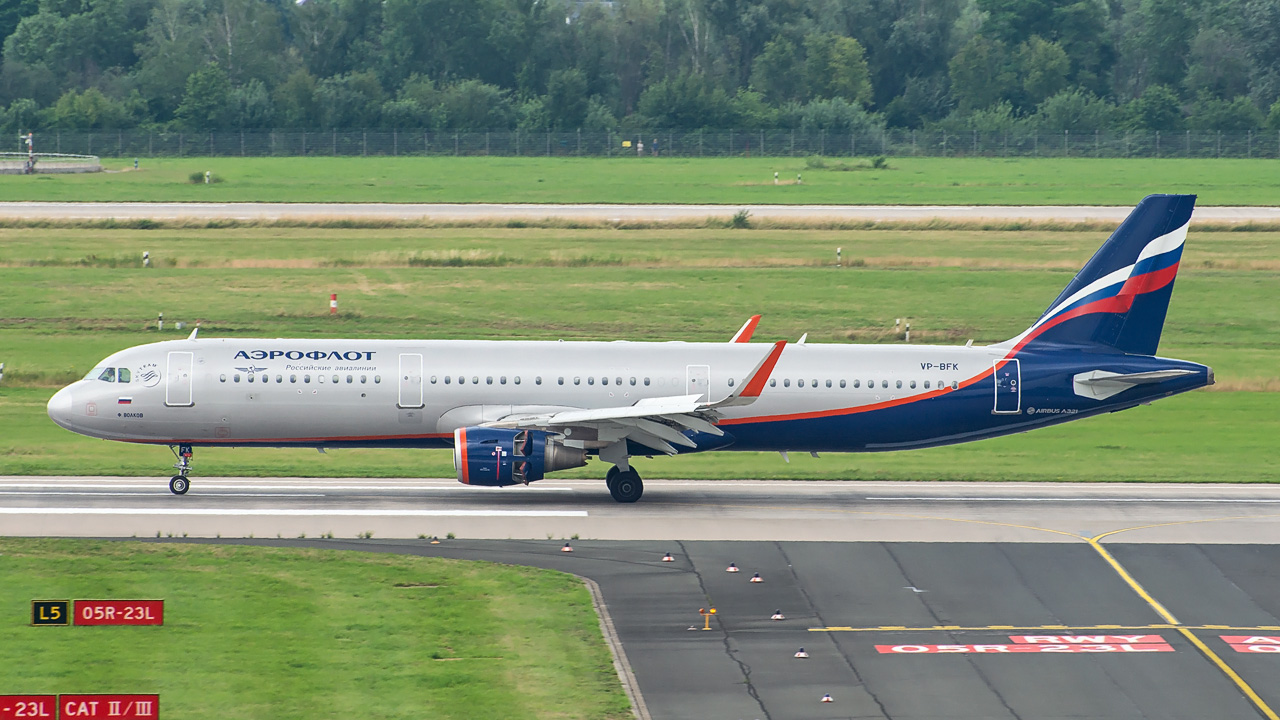 VP-BFK Aeroflot Airbus A321-200/S
