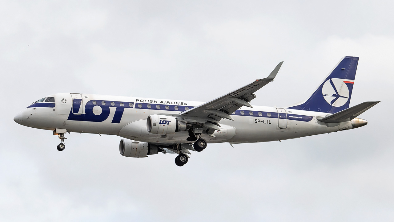 SP-LIL LOT Polish Airlines Embraer ERJ-175