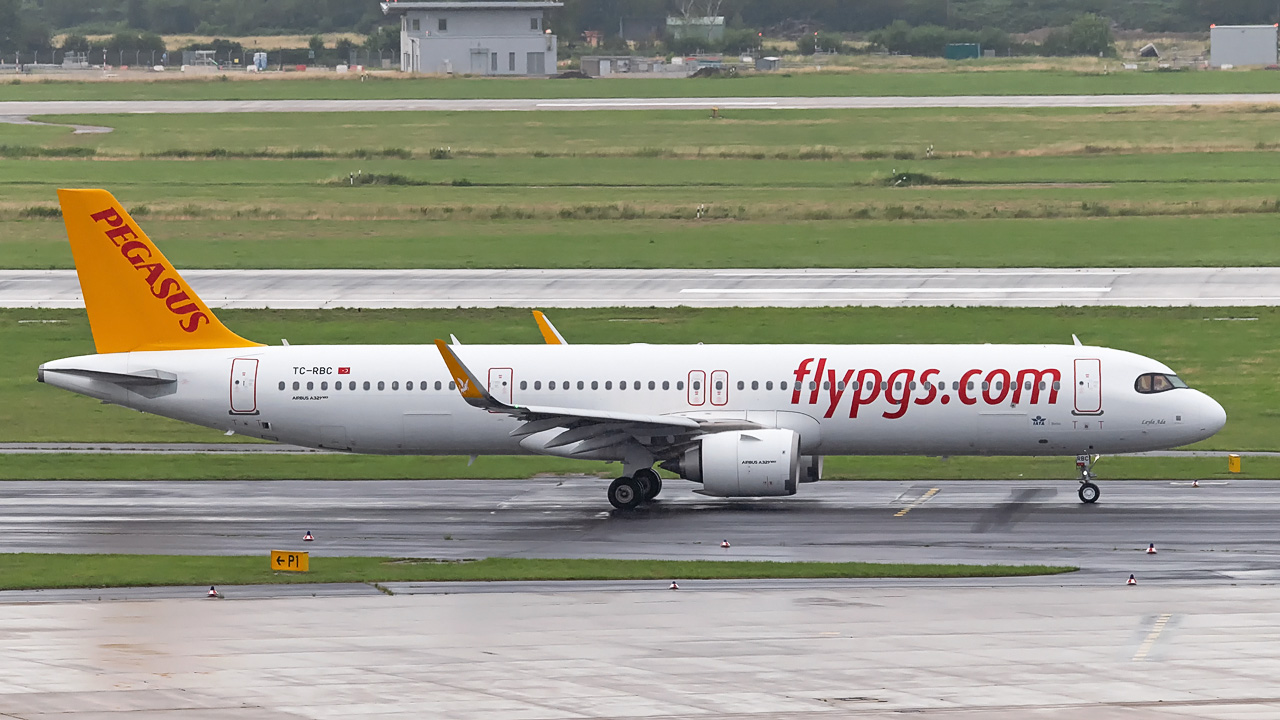 TC-RBC Pegasus Airlines Airbus A321-200neo