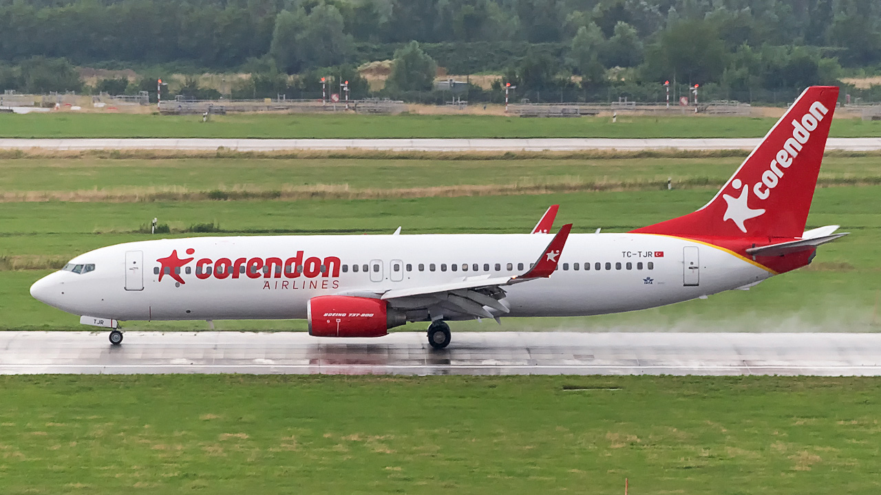 TC-TJR Corendon Airlines Boeing 737-800