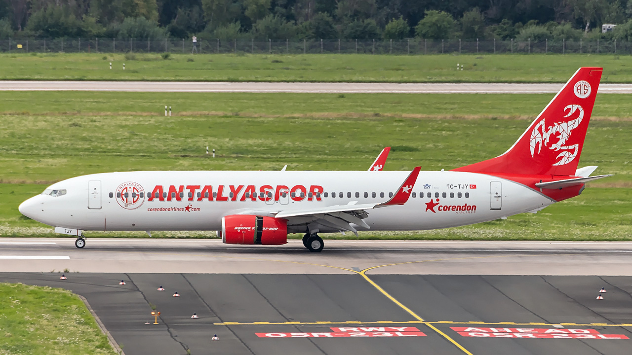 TC-TJY Corendon Airlines Boeing 737-800