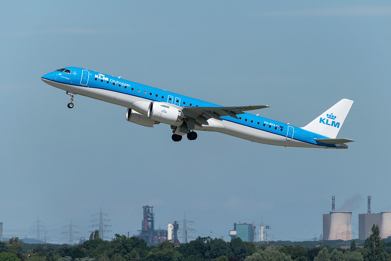 PH-NXA KLM cityhopper Embraer ERJ-195 E2