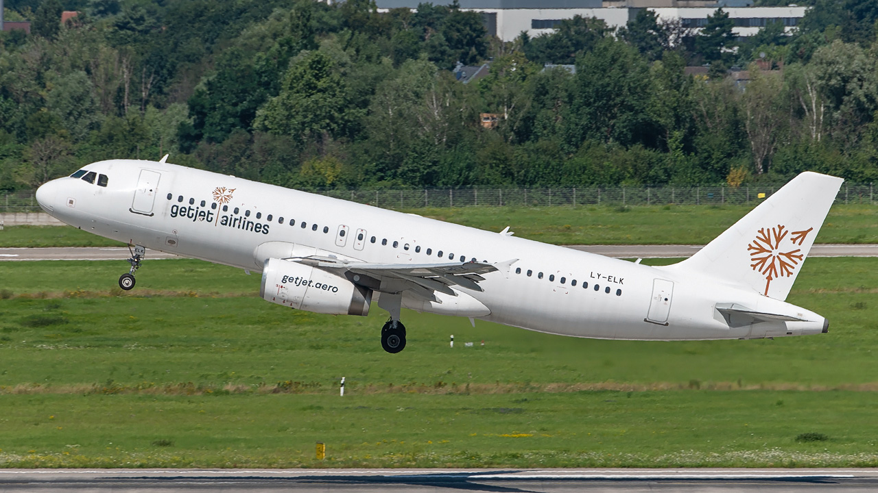 LY-ELK GetJet Airlines Airbus A321-200