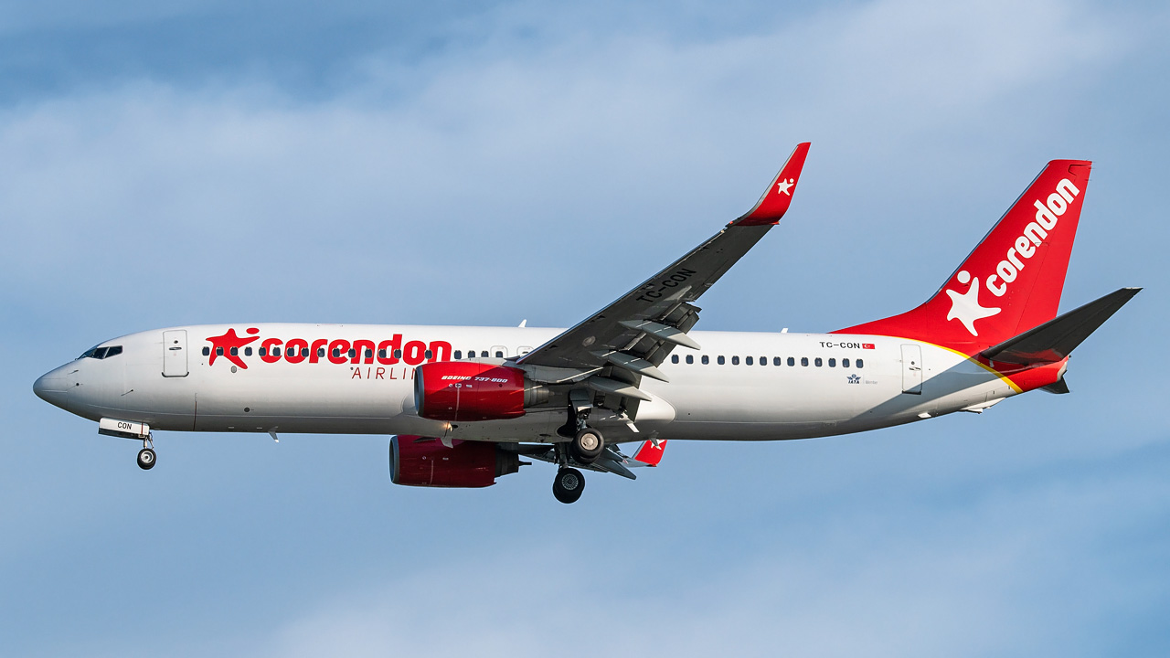 TC-CON Corendon Airlines Boeing 737-800