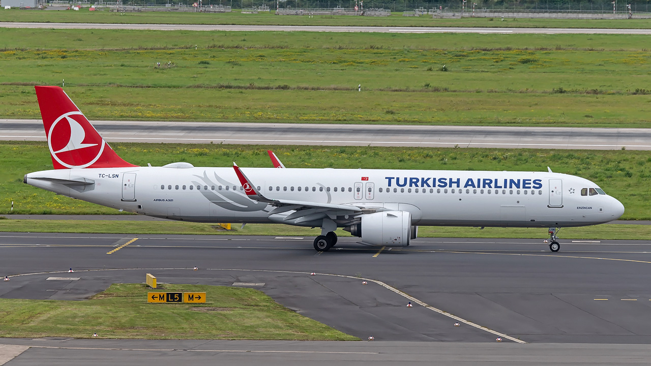 TC-LSN Turkish Airlines Airbus A321-200neo