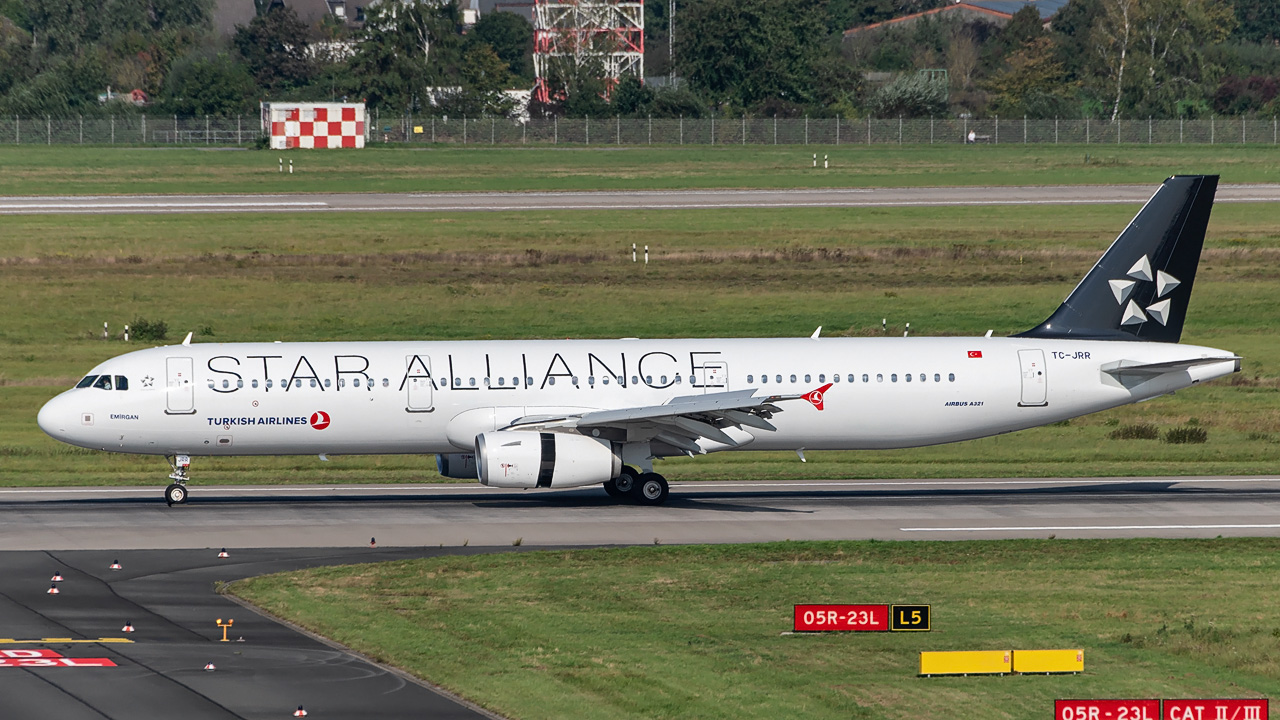 TC-JRR Turkish Airlines Airbus A321-200