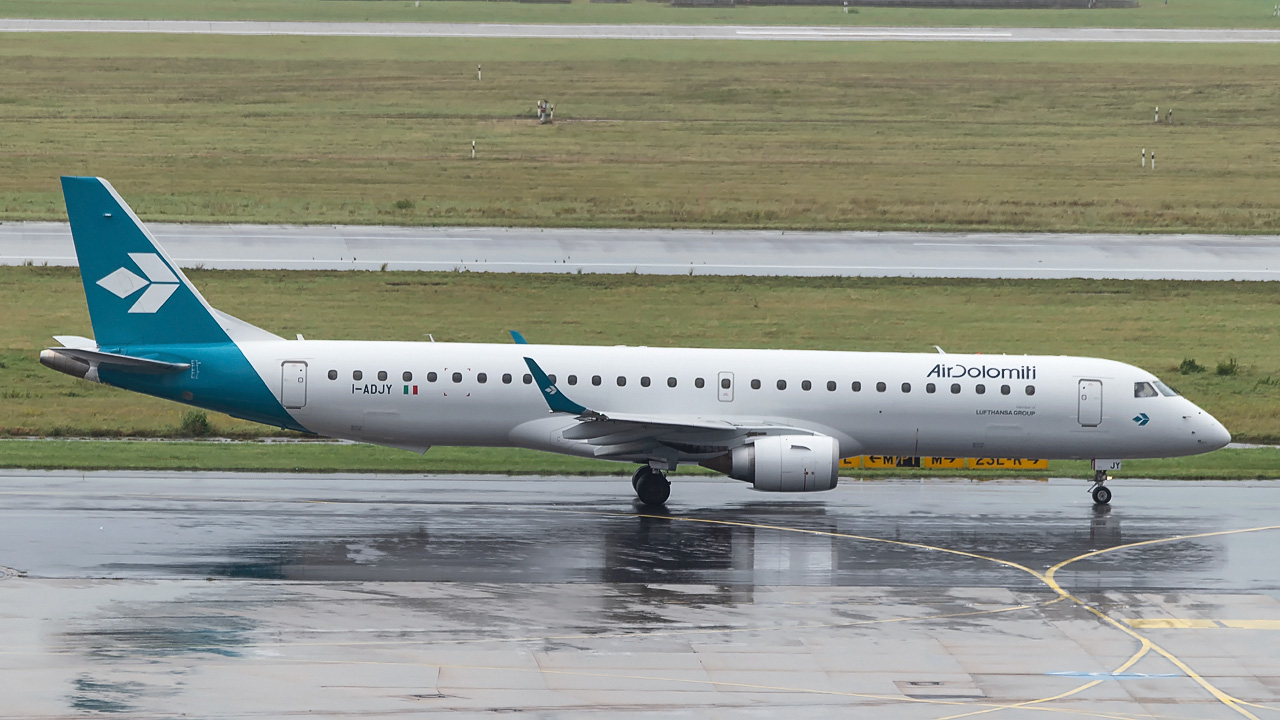 I-ADJY Air Dolomiti Embraer ERJ-195