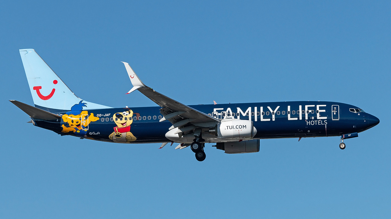 OO-JAF TUI Airlines Belgium Boeing 737-800