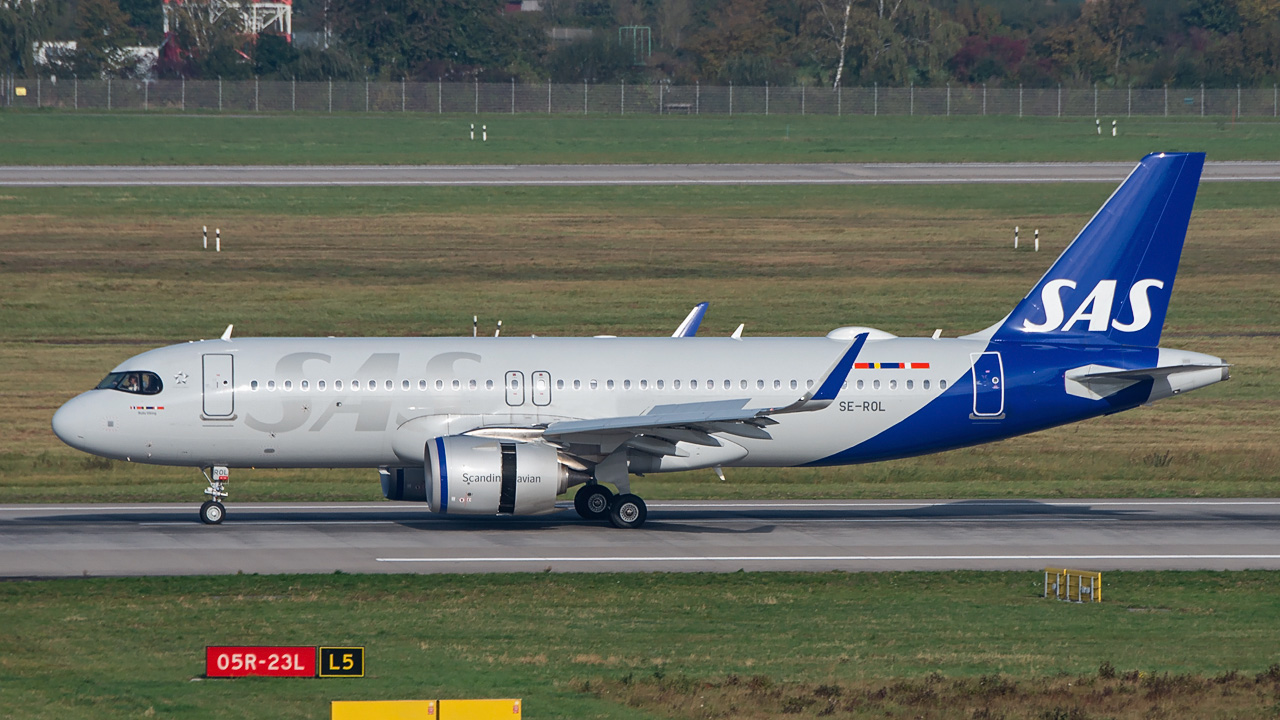 SE-ROL Scandinavian Airlines (SAS) Airbus A320-200neo